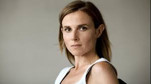 Alwara höfels hat den tatort 2018 verlassen. Tatort Star Karin Hanczewski 2020 War Ein Schweres Jahr Fur Mich