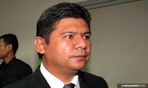However, ean yong has insisted that teoh was clearly under arrest as his movements had been restricted and macc officers had confiscated his mobile phone. Malaysiakini Teoh Beng Hock Trust Dismayed By Corruption Charges Against Coroner