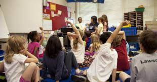 Untuk masuk ke sekolah ini, pendaftar juga harus memiliki nilai un sd yang tinggi. 7 Sd Di Jakarta Selatan Dan Biaya Masuknya 2020 2021 Popmama Com