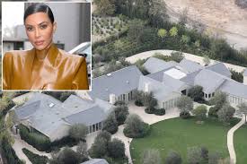 Kimye new home tour 2018 is more than awesome.we love to watch also. Kim Kardashian To Get La Home After Kanye West Divorce Report