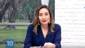 Sonia abrão teve o look analisado pelos apresentadores do fofocalizando e leão lobo não eprdeu a oportunidade de alfinetar a o apresentador leão lobo alfinetou sonia abrão no fofocalizando. Sonia Abrao Anuncia Mortes E Lamenta Tragedia Uma Dor No Peito