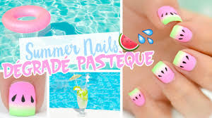 J'espère que ça vous inspirera :) kissss. Nail Art Pasteque De 45 Idees Et Tutos Diy Ma Folie Des Fetes