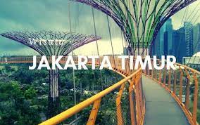 Tempat wisata di jakarta dengan luas sekitar 230 hektare ini dipenuhi dengan banyak pepohonan yang hijau dan asri, membuat anda bisa merefresh kembali diri anda setelah lelah dengan penatnya kemacetan ibu kota, ada bebagai wahana outbond yang menarik juga lho. Wisata Jakarta Timur