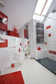 Vous avez envie de rénover votre salle de bain ? Design Salle De Bains Moderne En 104 Idees Super Inspirantes Salle De Bain Design Salle De Bains Moderne Salle De Bain Rouge Et Blanc