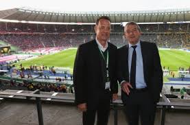 Rb leipzignagelsmann erwartet packendes finale gegen den bvb. Dfb Pokalfinale Was Macht Tom Hanks Denn Da Fussball Stuttgarter Zeitung