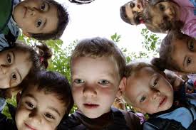 Der 1.juni steht im kalender der kuriosen feiertage aus aller welt ganz im zeichen der kinder. Weltkindertag 2021 Wo Ist Der Weltkindertag Feiertag Datum Bedeutung In Deutschland