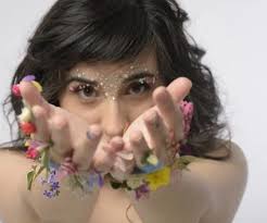 Eli Fernández presenta “Gracias”, tema que interpreta junto a Nahuel  Pennisi