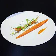 Cured Salmon Belly Salmon Skin Chips Salad Spicy Carrot Puree By Tadashi Takayama Tag Your Best Plating Anrichten Auf Dem Teller Fischsalat Herzhafte Speisen