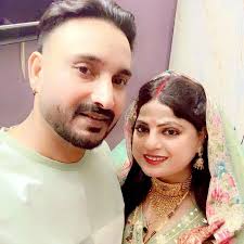 🧿💕🧿#picoftheday #love #cuplegoals#picture #pink #happiness #photography  #feelings #festival #love #pose #my #goodvibes #smile #jodi #instagood  #instagood #follow #🧿💕🧿