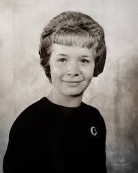 Rita Nesbitt's Instagram, Twitter & Facebook