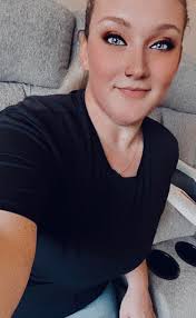 If y'all could help a girl out, I'd appreciate it! I am 6 followers short  of meeting my weekly goal and today is the last day!