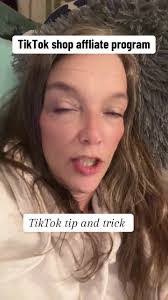 Dawn Stroud's Instagram, Twitter & Facebook