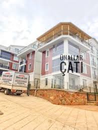 Balkon kapama işleminde kullanacağınız perde, panjur, jaluziler gibi detaylara dikkat etmeli, doğru yöntemleri doğru detaylar ile buluşturmalısınız. Cati Icin 10 Fikir Cati Sundurma Teras