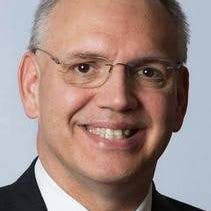 Frugal reporter invested wisely and left millions to charity