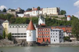 Bei tripadvisor auf platz 23 von 23 hotels in passau mit 3/5 von reisenden bewertet. Inn River With Schaiblingsturm Veste Oberhausen Old Town Passau Bavaria Germany Photographic Print Torsten Kruger Art Com