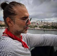 La Familia Cubana added a new photo.