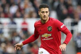 diˈoɡu dɐˈlo — дио́гу дало́; Does Diogo Dalot Deserve A Return To The Devils With His Form At Ac Milan