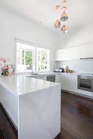 white quartz for kitchen countertops