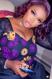 If you're to be in the man's shoe, will you trust her and stay or you'll  leave her? 😂😂 #owusuadujnr