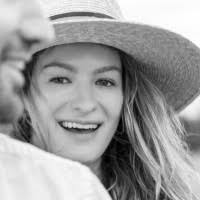 700+ profile według frazy „Janiga”