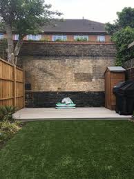 A properly painted concrete block wall will be virtually maintenance free for many years, but when painting a newly built exterior cinder block wall, how long do you have to wait to paint? Should I Paint My Garden Wall Houzz Uk