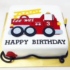 Birthday Cake On Fire Image Fire Engine Cake For A 3 Year Old Cakepantry Cake Birthday Birthdaycake Fireengine Fir Firefighter Birthday Cakes Fire Engine Cake Truck Birthday Cakes