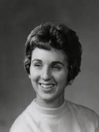 Lisa Bessler's Instagram, Twitter & Facebook