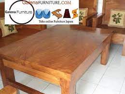 Konstruksi kualitas tradisional dengan desain kaki meruncing. Jual Meja Kayu Jati Utuh Harga Murah