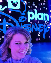 So much happy! This doesn’t come close to capturing all the amazing people  who made planDisney training happen. You’ll be able to ask me and these  brilliant humans questions starting January 3!, ., ...