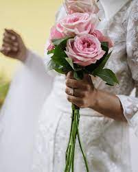 Entrá y conocé nuestras increíbles ofertas y promociones. Ramos De Novia Con Un Solo Tipo De Flor Foto 1