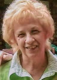 Linda Monteleone's Instagram, Twitter & Facebook