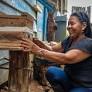 Mujeres protectoras de abejas: tres casos