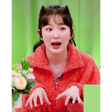 Red Velvet Seulgi's recent cute gifs collection