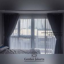 Gorden tidak hanya untuk aspek fungsional saja, melainkan juga aspek estetika rumah. Model Kain Gorden Rumah Minimalis Semi Blackout Rumah Minimalis Gaya Ruang Tamu Rumah