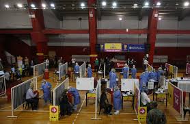 Hasta hoy hemos recibido 39.300 vacunas del primer componente, que han sido totalmente aplicadas a trabajadores de la salud. Argentina Vacuna Contra El Covid 19 En Estadios De Futbol
