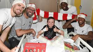 Liverpool fc, ynwa, premier league, sport, crowd, group of people. Liverpool Squad Make Heartwarming 2019 Christmas Visit To Alder Hey Children S Hospital Youtube