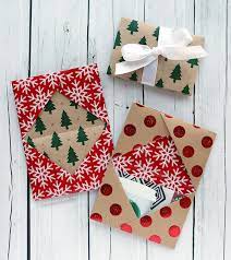 These ideas for christmas gift card holders are so inspiring, and you can pick one based on what you have on hand or what supplies are easily accessible to you. Holiday Card Series 2016 Day 5 Diy Gift Card Holder Made From Wrapping Paper Kwernerdesign Blog