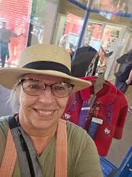 Traditional arts career guidance needed