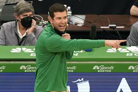 On wednesday, one day after the celtics bowed out in the first round of the eastern conference playoffs, stevens was. Celtics Rumors Brad Stevens Wasn T Open To 7 Year 70m Indiana Contract Offer Bleacher Report Latest News Videos And Highlights