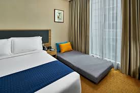 Jalan tunku abdul rahman, kota kinabalu, malaysia. Holiday Inn Express Kota Kinabalu City Centre Skyscanner Hotels