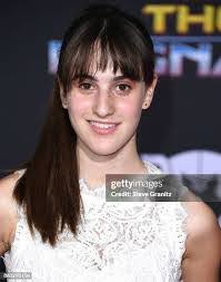 Jade Frank's Instagram, Twitter & Facebook