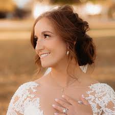 Vendor Love — Moxxie Makeup & Hair