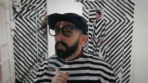 Ok Go The Writing S On The Wall Ok Go Optical Illusions Amazing Optical Illusions
