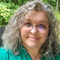 Nicole Locklear's Instagram, Twitter & Facebook