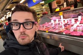 Syndicate: Popular YouTuber's praise for Bury Market during visit