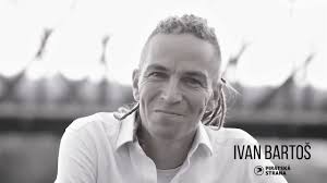 Ivan bartoš je poslanec a předseda pirátů. Free Ride Interview Ivan Bartos Youtube