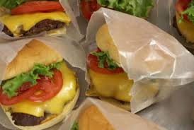 Consulta 69 fotos y videos de shake shack tomados por miembros de tripadvisor. Shake Shack Opening In Dubai And Saudi Arabia 2 48am Everything Kuwait