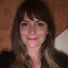 Kerry Loftus's Instagram, Twitter & Facebook