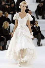 Wedding Ideas Planning Inspiration Chanel Wedding Dress Chanel Wedding Wedding Dress Trends