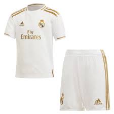 Real madrid kit history and visual identity over the last century, including club badges, colours, apparel and current official kit of los blancos. Adidas Real Madrid Home Mini Kit 19 20 Golden Goalinn